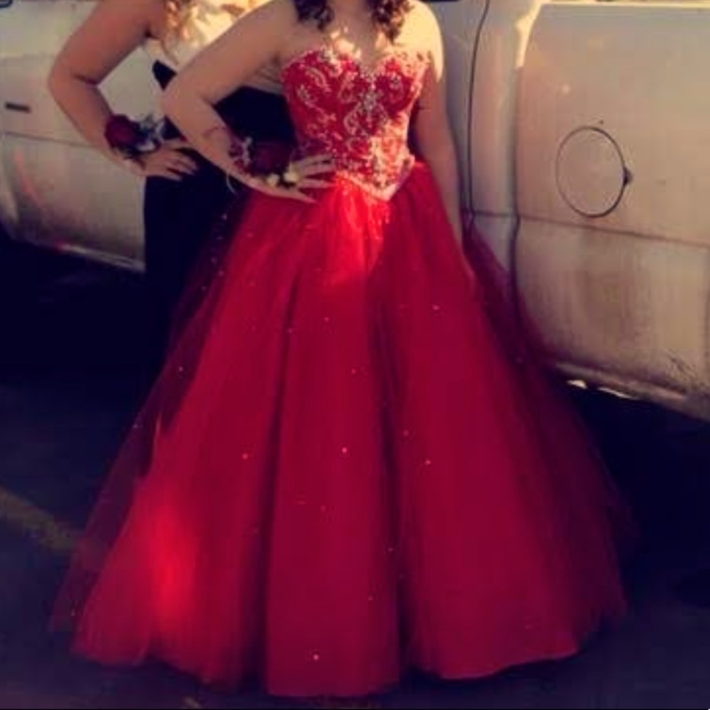 Prom Dress - Picture 2 of 2